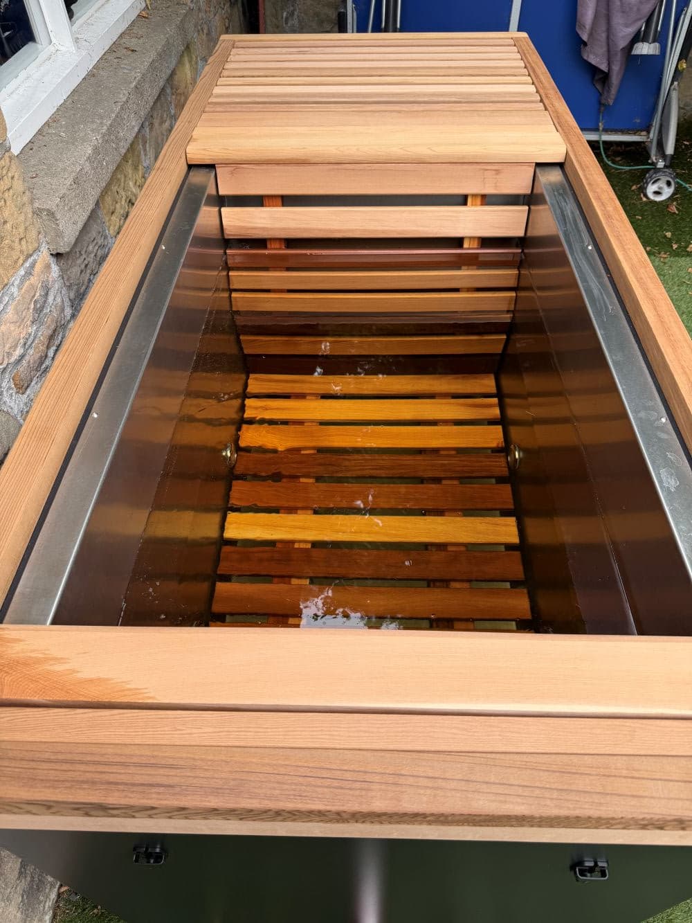 Odyssey ice bath in use