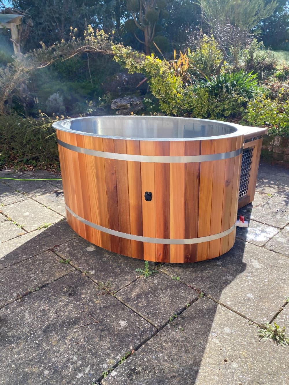 Odyssey ice bath in use